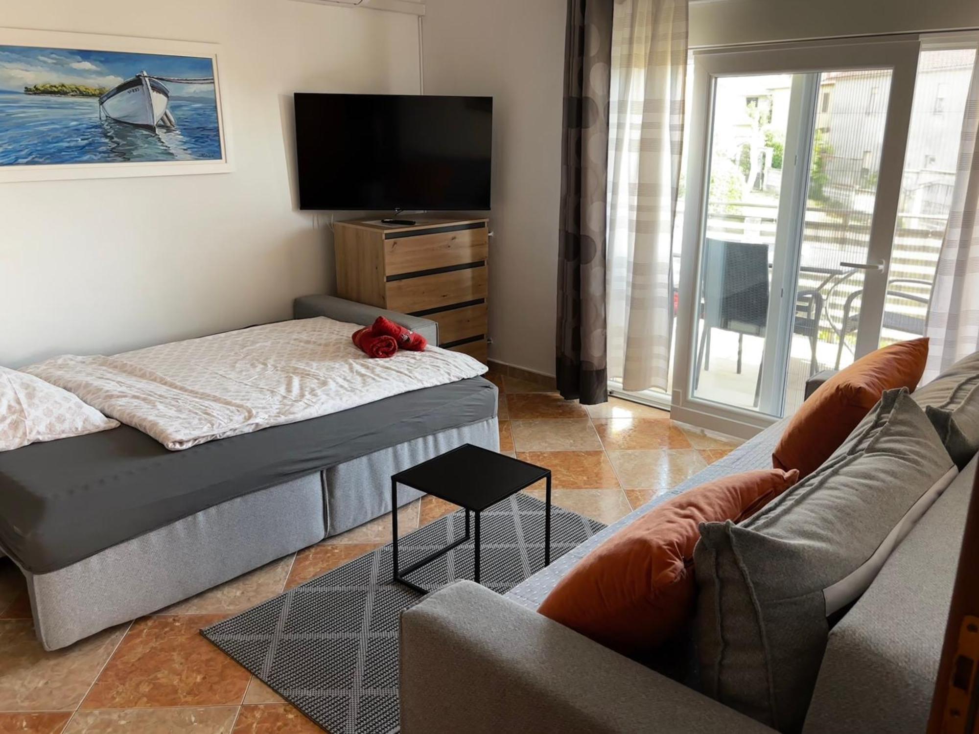 Apartmani Rozi อูมัค ภายนอก รูปภาพ